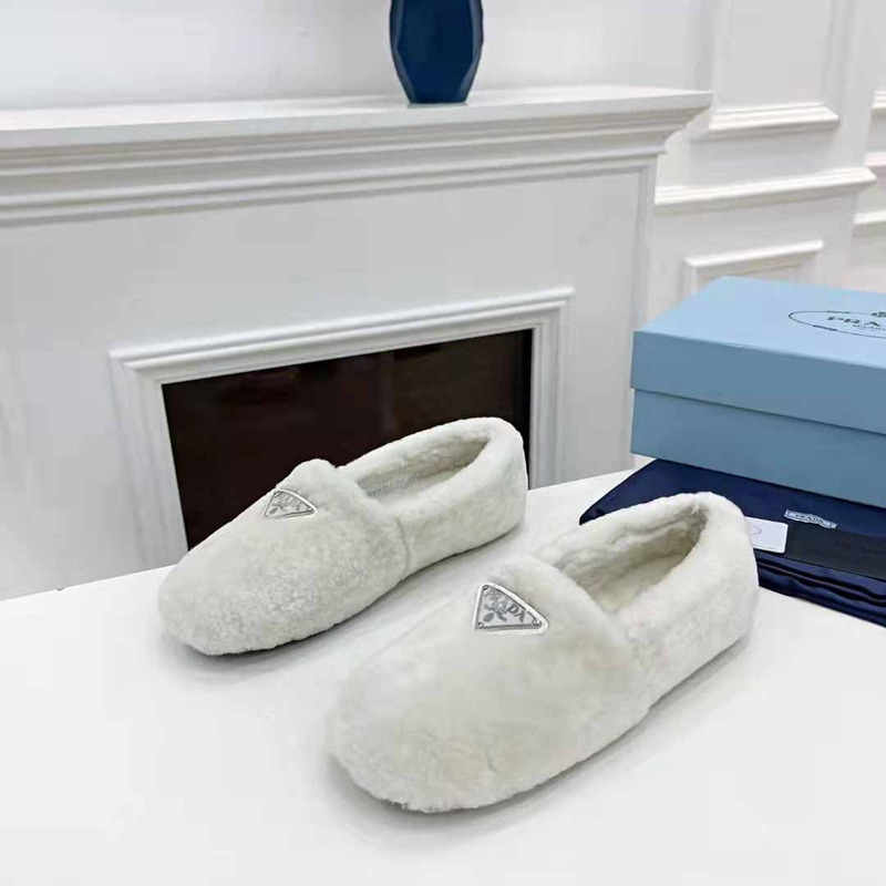 Pra*a logo terry loafers